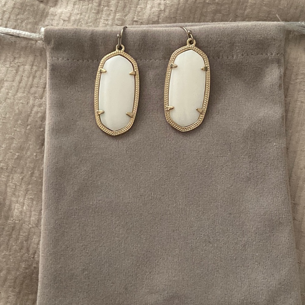 Kendra Scott Elle Drop earrings